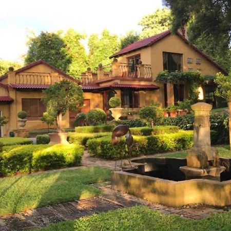 The Tuscan Garden Newcastle Kültér fotó